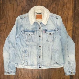 Levi Sherpa Lined Denim Jacket Women’s L
